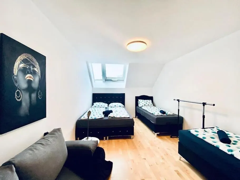Lovely 2Br And 1Lr Apt, Up To 10P, Very Central Apartment Vienna 0*,  Austria