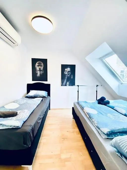 Lovely 2Br And 1Lr Apt, Up To 10P, Very Central Apartment Vienna
